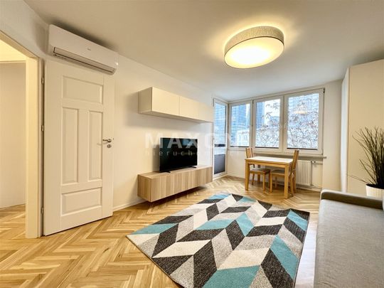 2 pok z widokiem na pl. Grzybowski - Photo 1