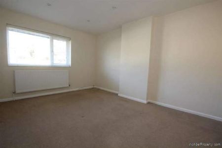 3 bedroom property to rent in Hemel Hempstead - Photo 5