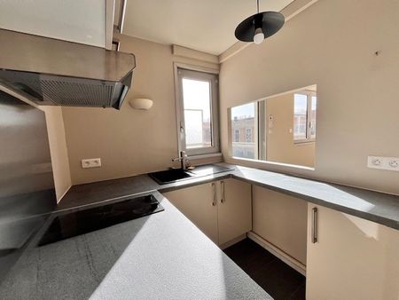 Location Appartement 2 pièces 50m² AIX EN PROVENCE 13100 - Photo 5