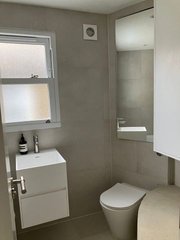 Room in a Shared Flat, Beauchamp Road, SW11 - Photo 2