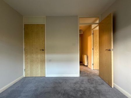 Regatta Court, Oyster Row, Cambridge - Photo 4