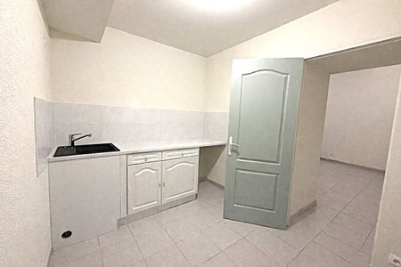 Location Appartement 2 pièces 44m² - Photo 2