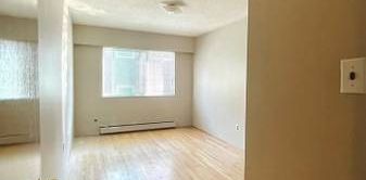 one bedroom unit apartment in Vancouver - Photo 2