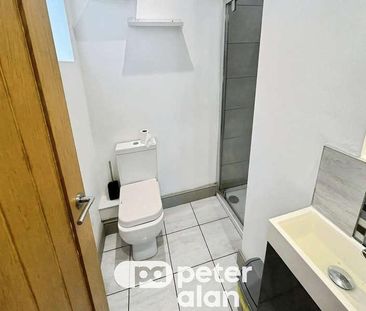 Newport Road, CF24 - Photo 3