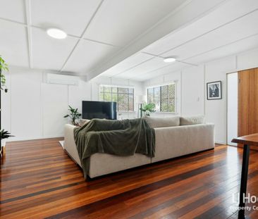 Perfect Home with Three Bedrooms Plus a Study/Multipurpose Room - Photo 2