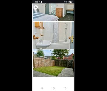 Room in a Shared House, Yew Tree Road, M14 - Photo 1