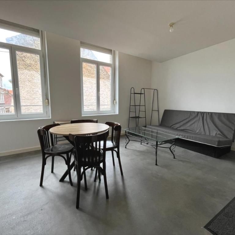 STUDIO MEUBLÉ - Photo 1