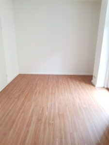 Schubertstr. 19, Wohnung 2 ~~~ Balkon, Bad mit Wanne, Keller - Photo 1