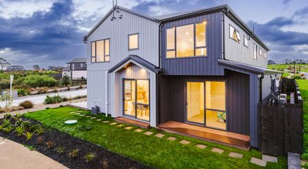 Luxury Family Living in the Heart of Karaka - Built by MJ HOME Group - Photo 4