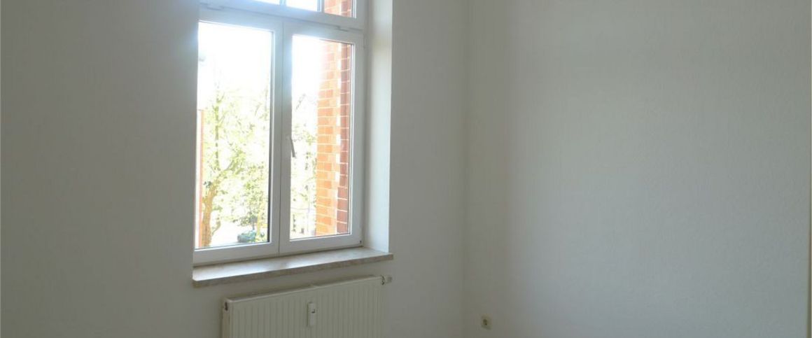 Gera, Reuß-Park: Drei-Raum-Wohnung mit Charme (MEA1.10) - Photo 1