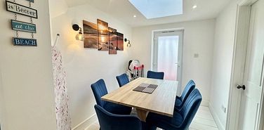 Adelaide Gardens, Ramsgate, CT11 9HH, Kent - Photo 2