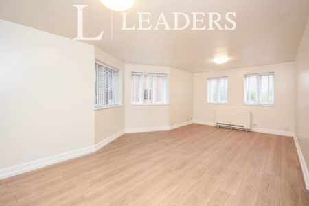 2 bedroom apartment to rent Tudor Court, 3 Angle Side, Braintree, CM7 - Photo 5