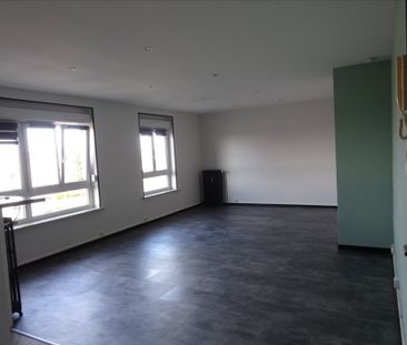 Location Appartement 3 pièces - Photo 3