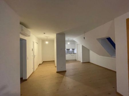 ZEHENSDORF - NEUBAU - TOLLE 3-ZIMMER-WOHNUNG - 69m² - BALKON - Photo 3