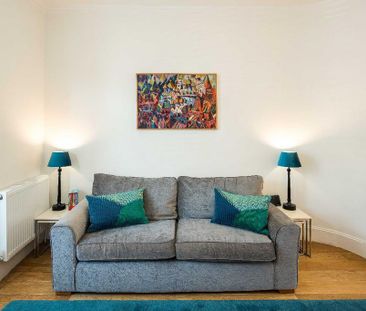 4 bedroom terraced house to rent - Photo 6