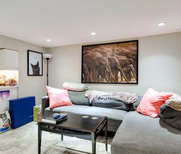 117 Jackman Avenue #Basement - Photo 1