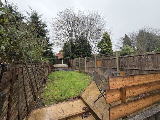 2 Bedroom Apartment for Rent - Photo 1