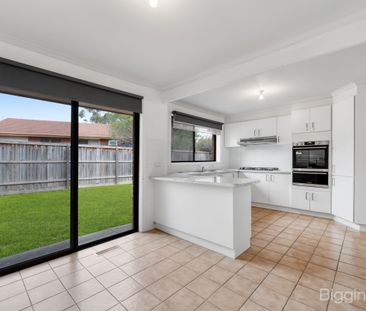 Two Bedroom Villa Unit in Charming Village Setting - Photo 6