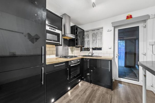 1 bedroom end of terrace house to rent - Photo 1