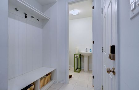 For Lease - 4022 Saida Street, Mississauga, Ontario - Photo 4