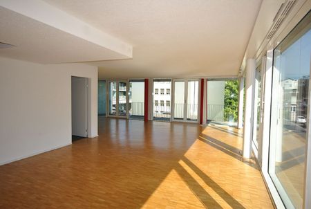 3.5 Zimmer, 90 m², 4. Stock - Photo 2