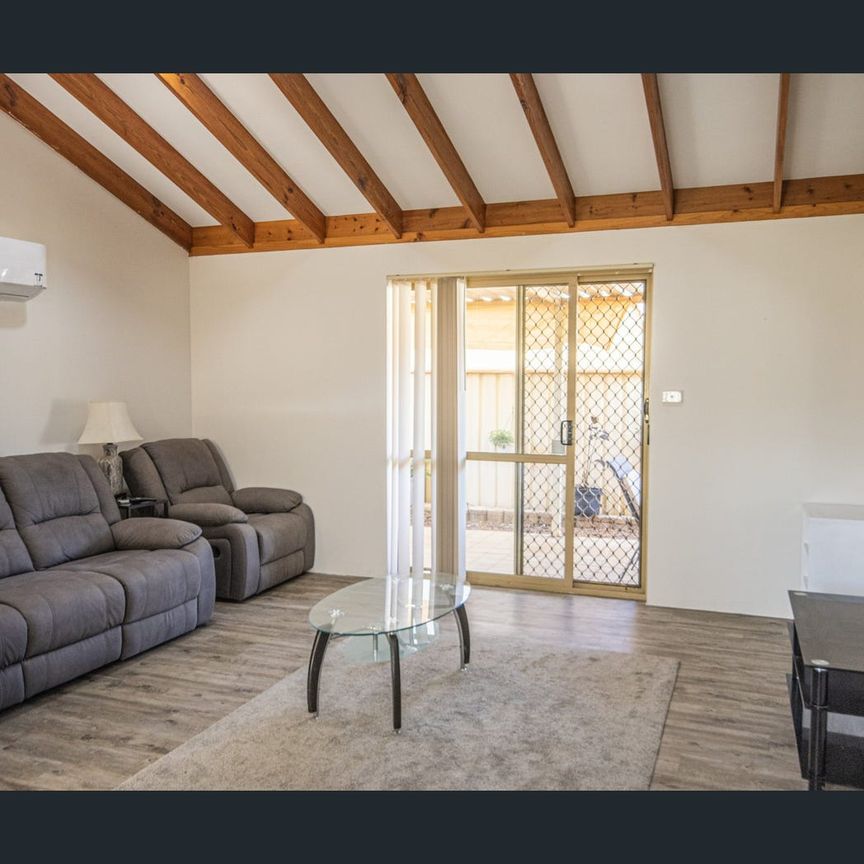 3/228 Willcock Drive, Mahomets Flats, WA 6530 - Photo 1