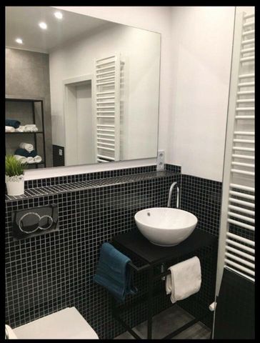 Stilvolle 1,5-Zimmer-Wohnung mit großem Balkon - Photo 4