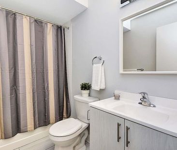 101-115 Amaya, Carlingwood West - Glabar Park - McKellar Heights, O... - Photo 2
