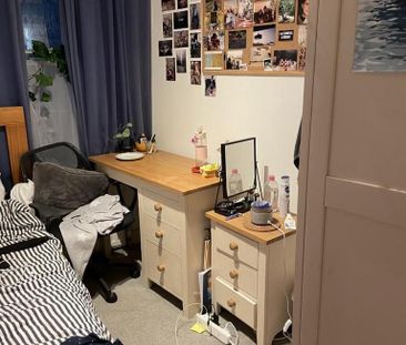 4 bedroom private hall to rent - Photo 5