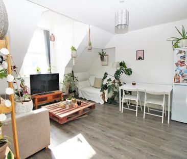 3 bedroom flat to rent - Photo 3