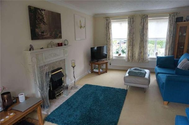 Withy Close, Romsey, Hampshire, SO51 - Photo 1