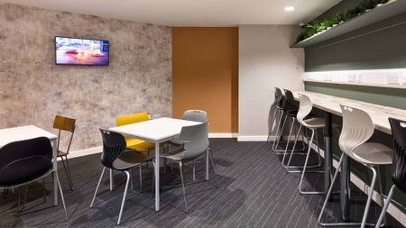 Standard Studio - Photo 5