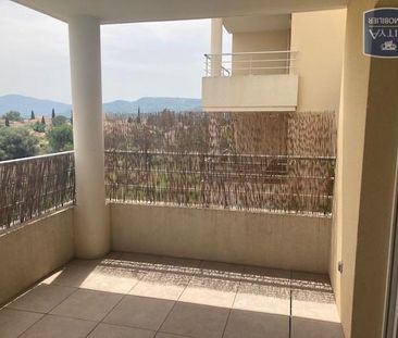 Location Appartement 2 pièces 43m² LE LUC 83340 - Photo 4