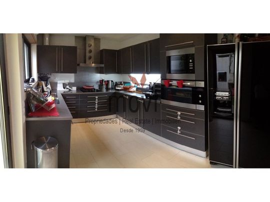 Moradia T6 em Lisboa - Photo 1