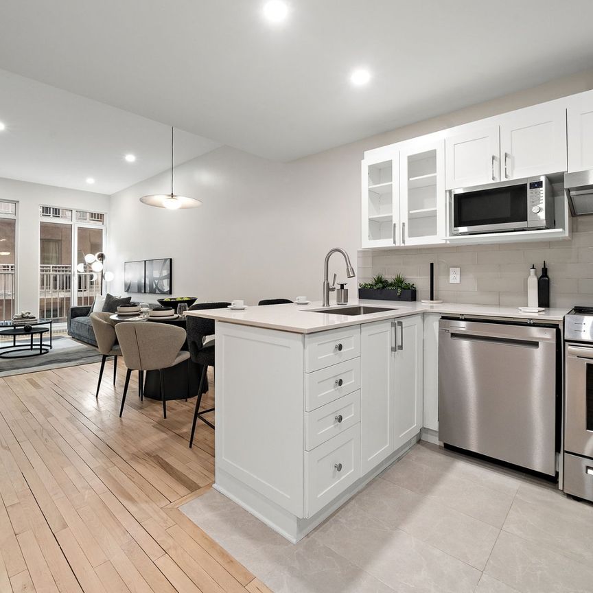 Condo for rent, Montréal (Ville-Marie) - Photo 1