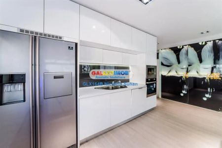 TRIPLEX /PENTHOUSE SPECTACULOS NORDULUI / PARC HERASTRAU - Photo 2