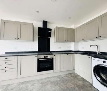 Martin Court, Hastings - Photo 1