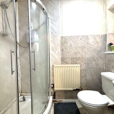 4 bedroom house to rent - Photo 3