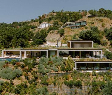 Luxury 5 bedroom Detached House for rent in Benahavís, Andalusia - Photo 3