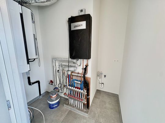 Ruim energiezuinig appartement met 2 slaapkamers - Photo 1
