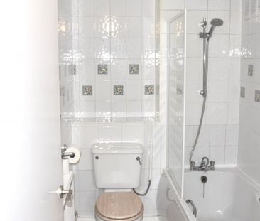 Mountbatten Square, Windsor, Berkshire,SL4 - Photo 6