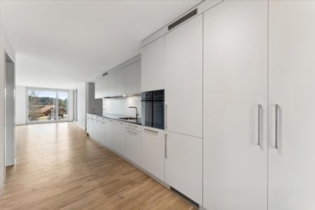 Appartement moderne dans un emplacement privilégié près de la gare - Photo 2