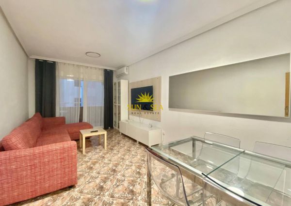 APARTMENT FOR RENT 100 METERS FROM THE BEACH IN TORREVIEJA - ALICANTE PROVINCE