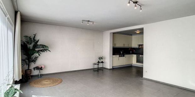 Appartement te huur in Ieper voor € 650 met 2 slaapkamers - Photo 1