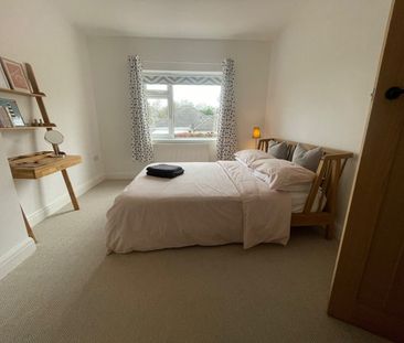 4 Bed Semi-Detached House, Causeway Head Road, S17 - Photo 3