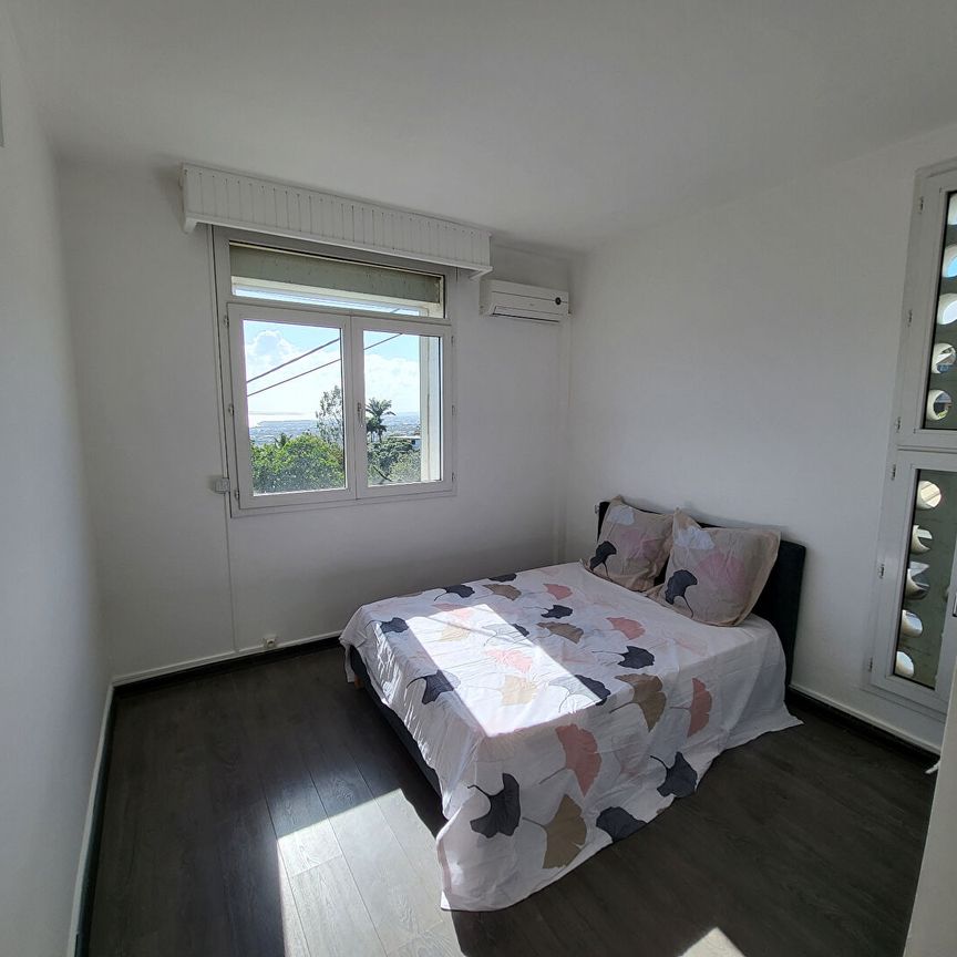 A LOUER - Bellepierre - Appartement T4 Meublé île de La Réunion - Photo 1