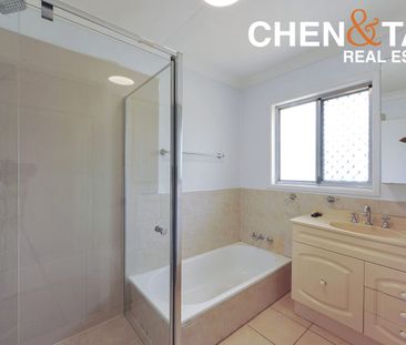 Spacious Family Home with Pool, Multiple Living Areas & Exceptional... - Photo 5