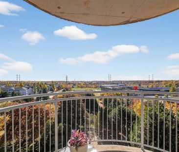 For Lease - 100 Grant Carman Drive Unit# 606, Cityview - Parkwoods ... - Photo 1