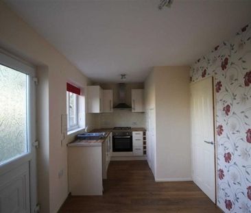 Thistlecroft, Preston - Photo 1