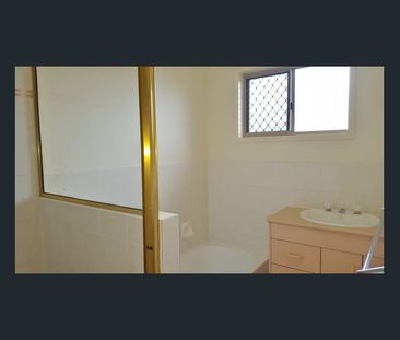 Perfect Family Home - Photo 4